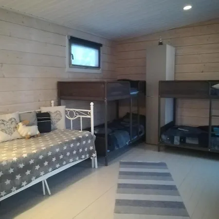 Pikkumetsan Tupa Holiday home *